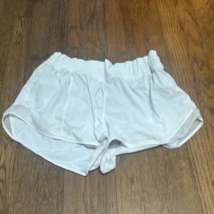 Lululemon white high rise hotty hot shorts